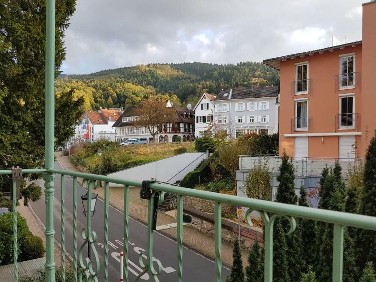 Ferienwohnung Villa Josephine Badenweiler Esterno foto