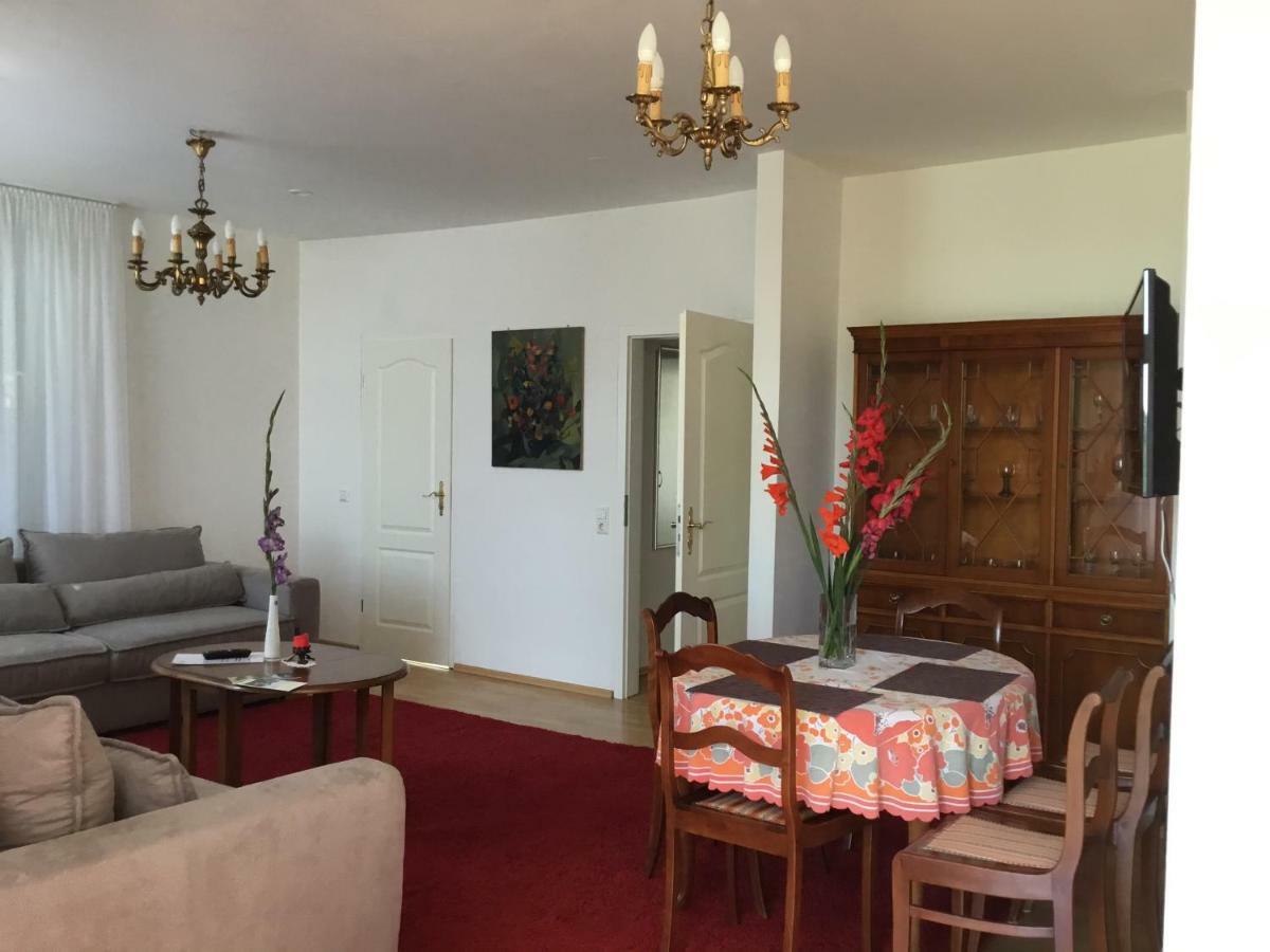Ferienwohnung Villa Josephine Badenweiler Esterno foto